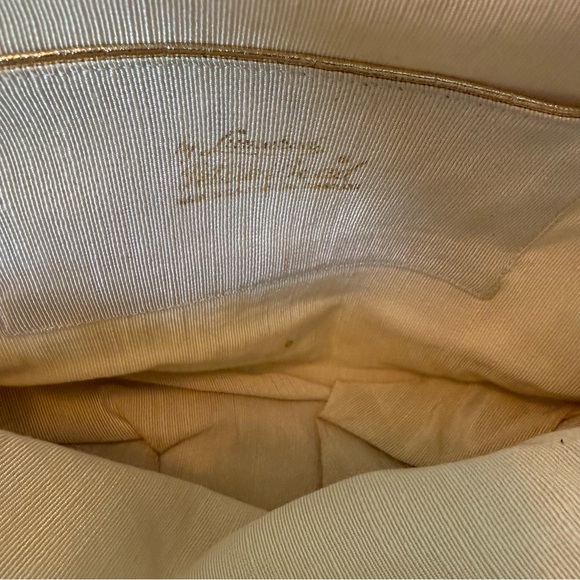 VINTAGE 60s light cream yellow faux lumi bead handbag purse twist handle - Picture 7 of 7